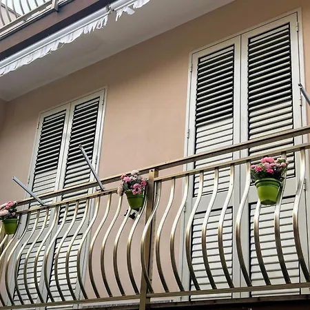 Nel Giardino Di Nunziatina *